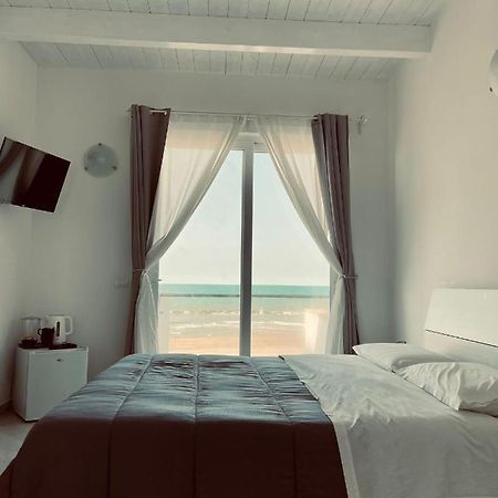 Carfagnini Rooms Termoli Buitenkant foto